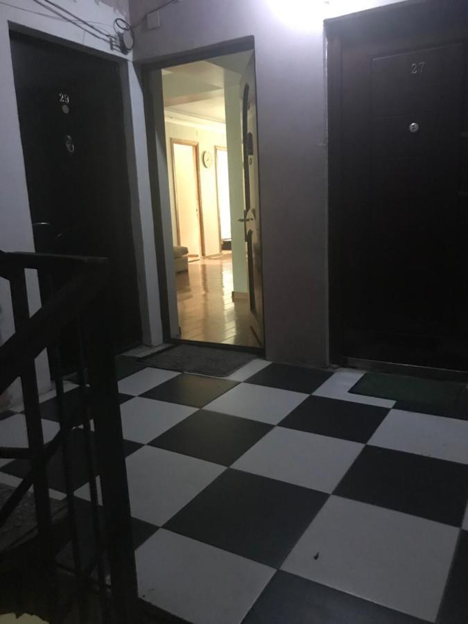 Warm Flat Apartment Gonio Luaran gambar